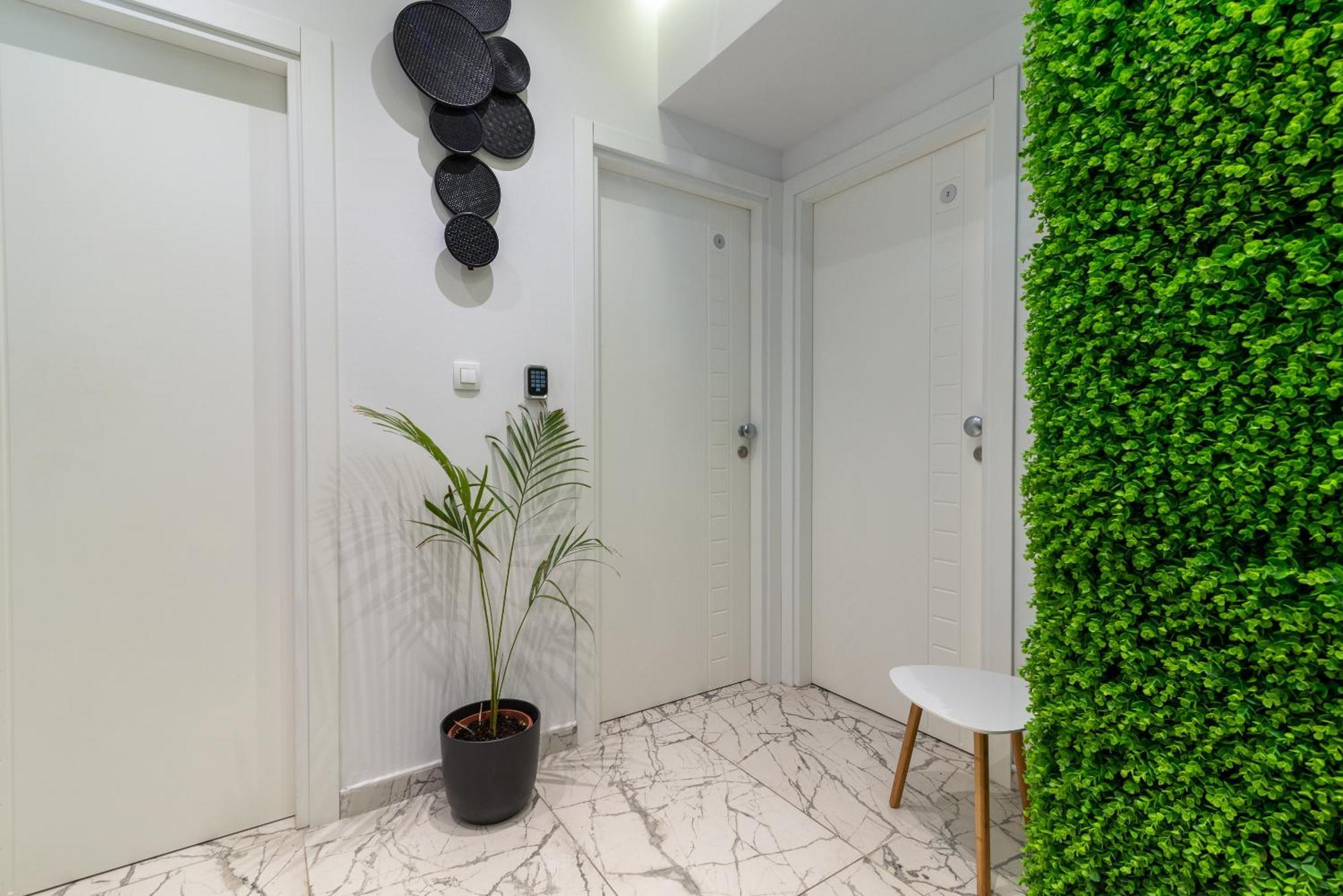 Antares Luxury Rooms 2 Сплит Екстериор снимка