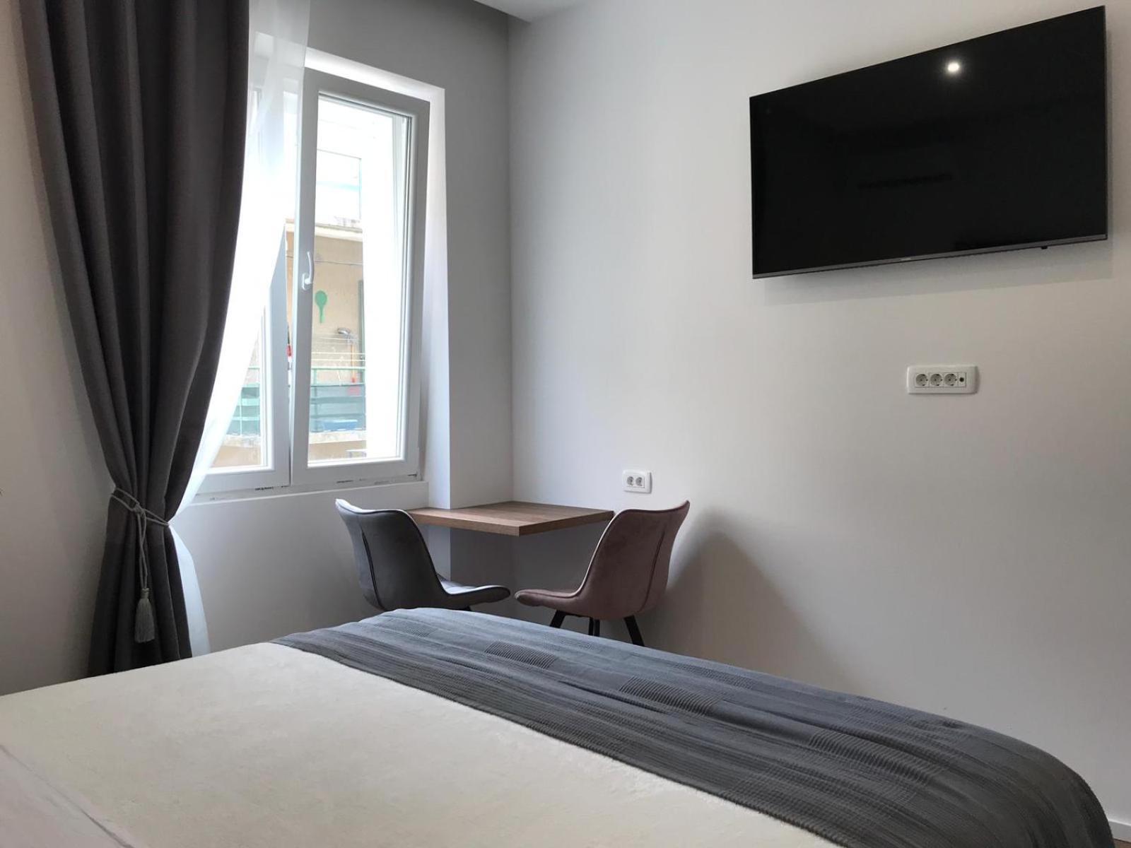 Antares Luxury Rooms 2 Сплит Екстериор снимка