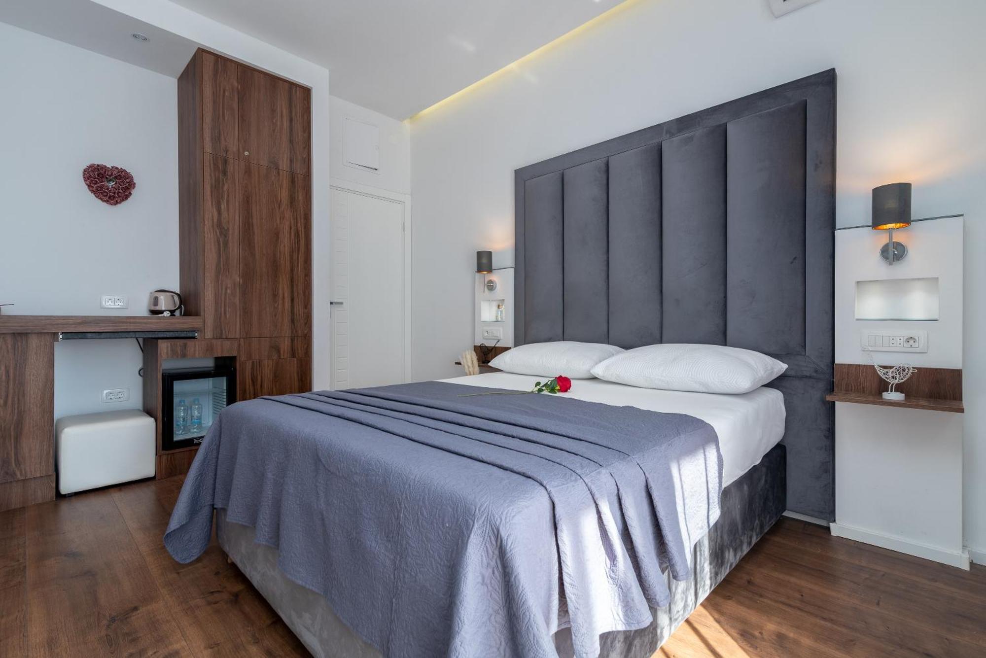 Antares Luxury Rooms 2 Сплит Екстериор снимка
