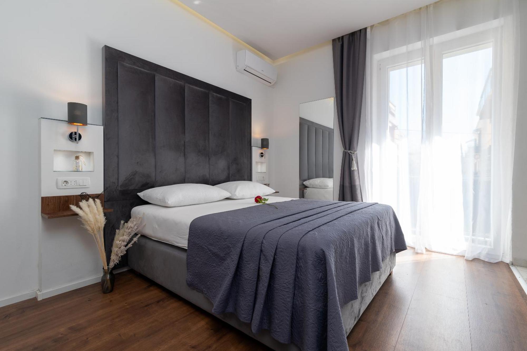 Antares Luxury Rooms 2 Сплит Екстериор снимка